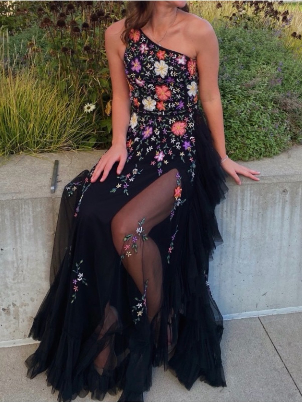 Mac Duggal black dress with multicolor floral embroidery - Picture 6 of 6
